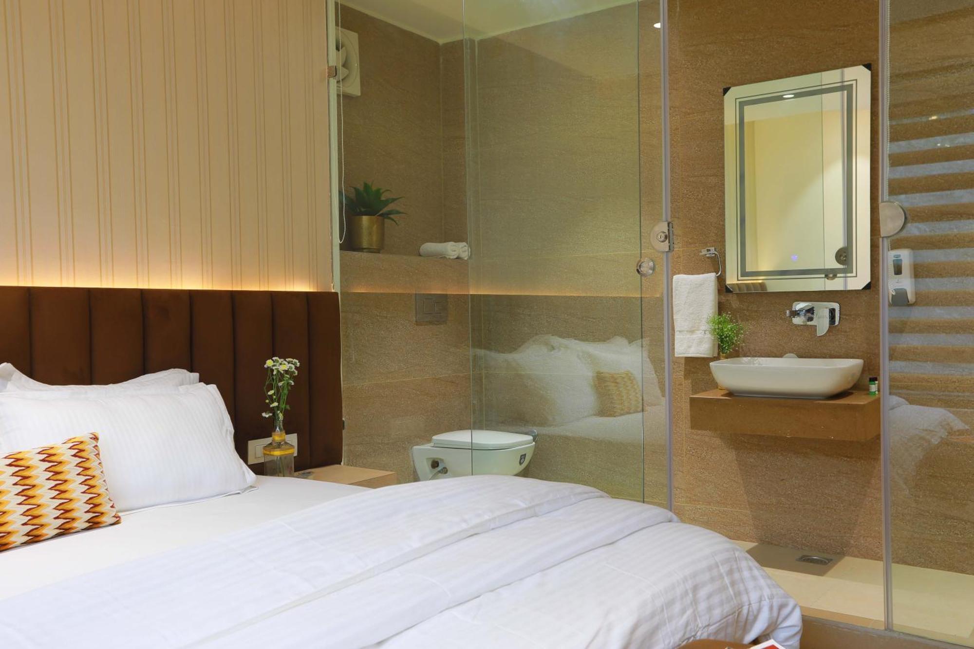 Hotel 16 Delhi  Ngoại thất bức ảnh