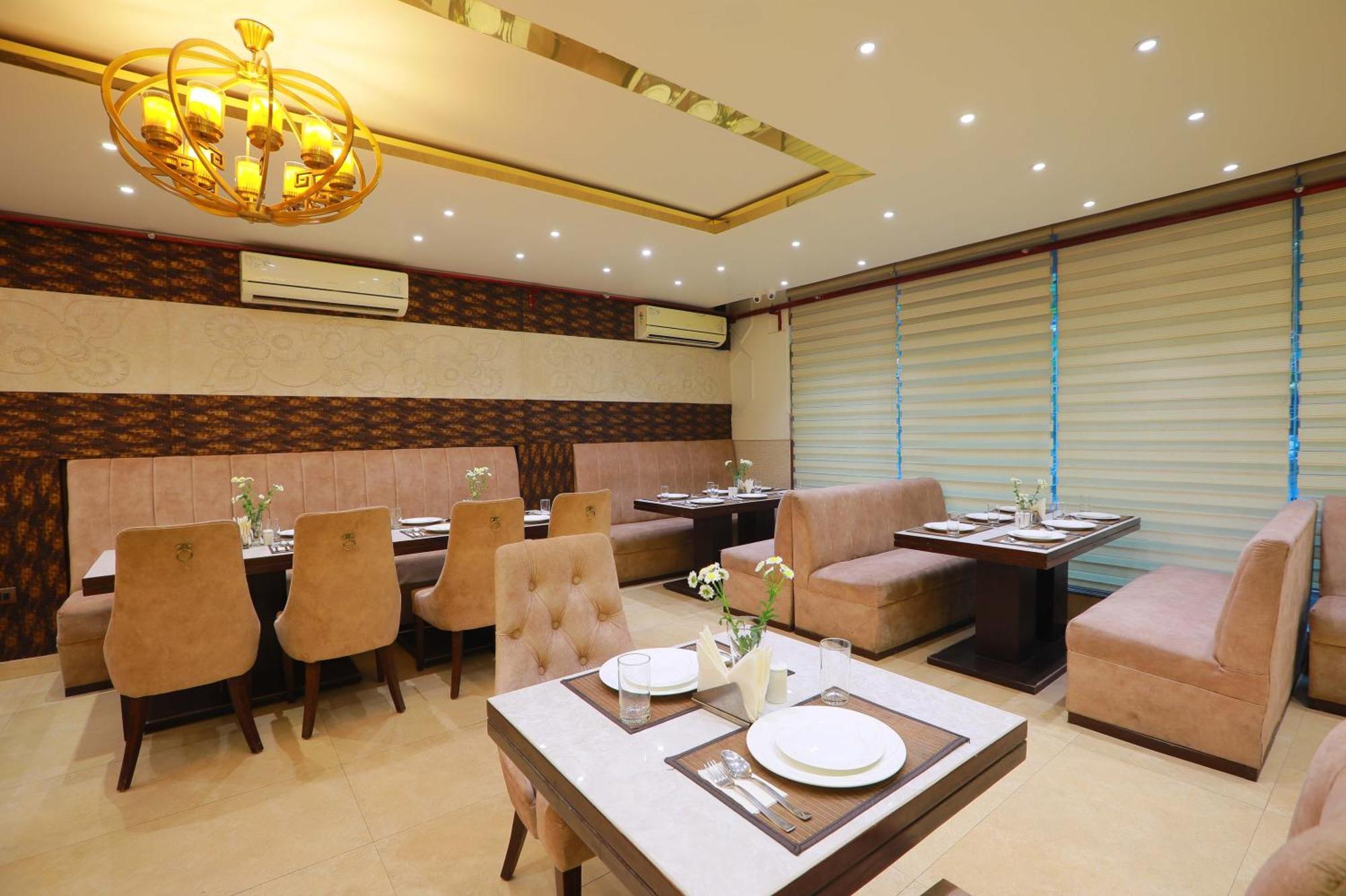 Hotel 16 Delhi  Ngoại thất bức ảnh